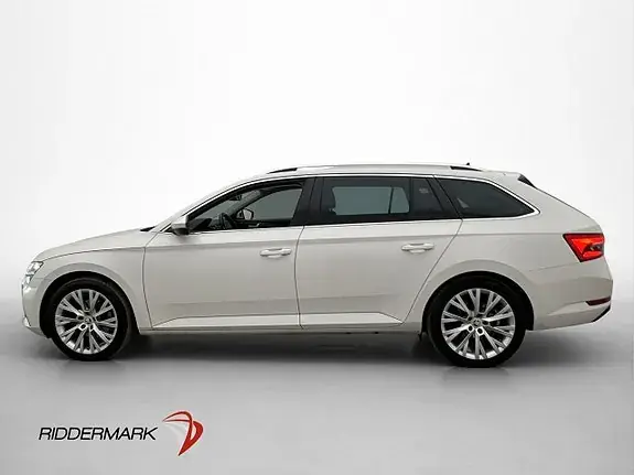 Skoda Superb 2021 photo 5