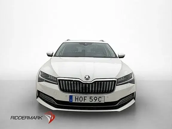 Skoda Superb 2021 photo 2