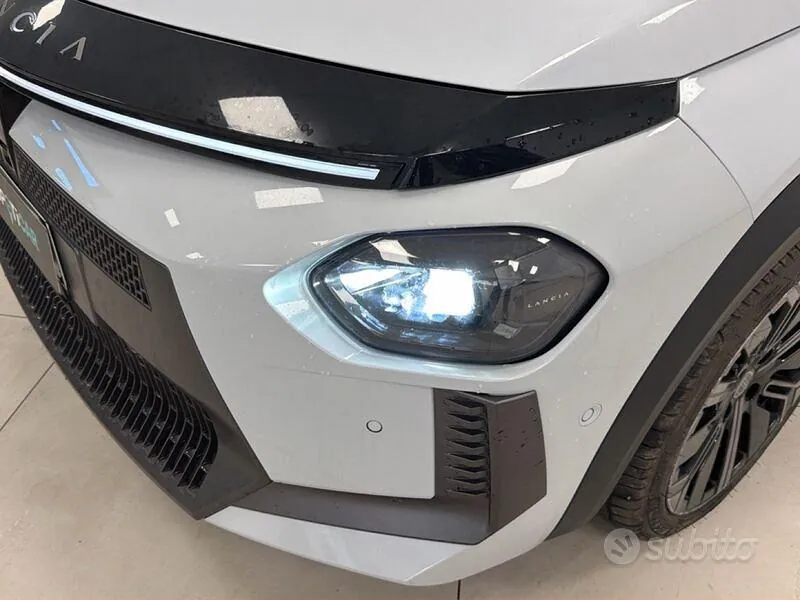 Lancia Ypsilon 2025 photo 3