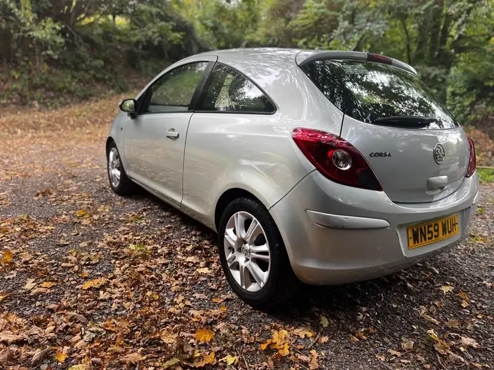 Vauxhall Corsa 2009 photo 5