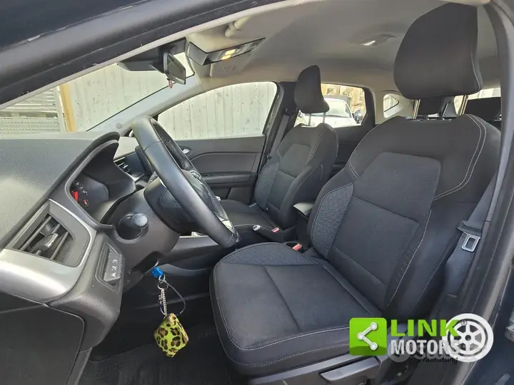 Renault Captur 2023 photo 5