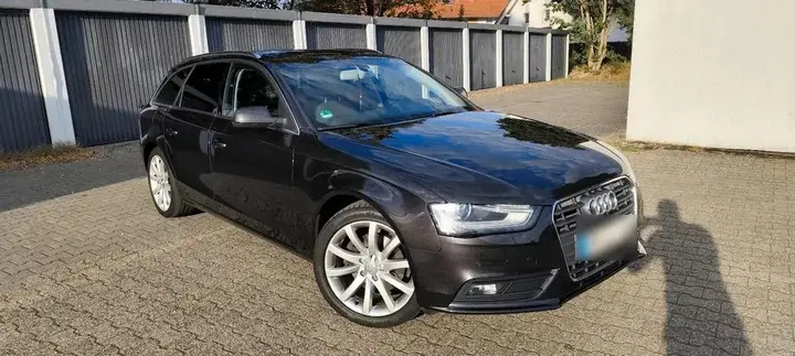 Audi A4 B8