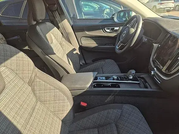 Volvo V90 2023 photo 5