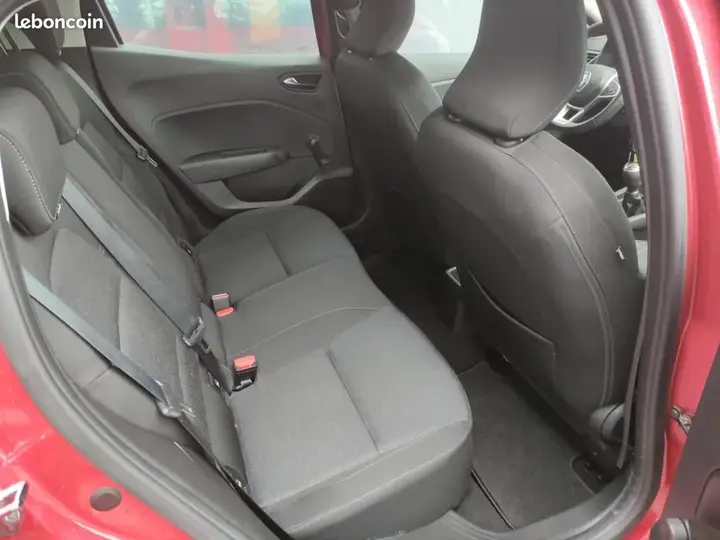 Renault Clio 2022 photo 4