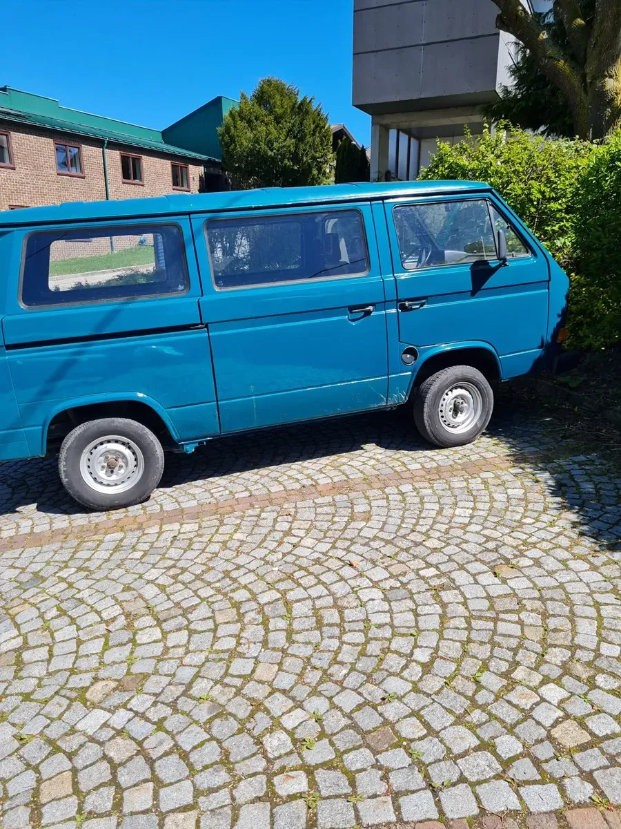 Volkswagen T3 1984 photo 2