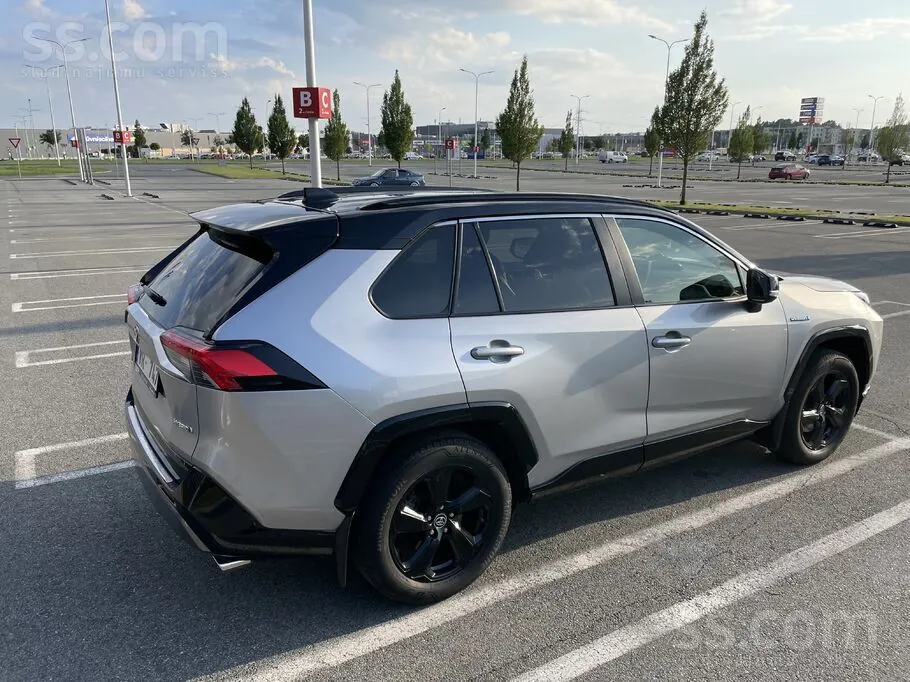 Toyota Rav4 2019 photo 4