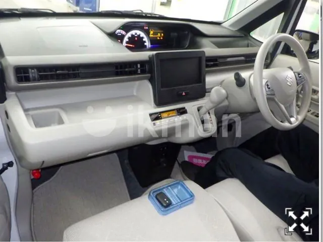 Suzuki Wagon R Fx 2025 photo 3