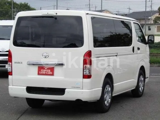 Toyota Hiace 2025 photo 5