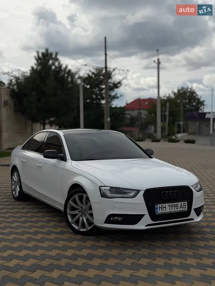 Audi A4 2015 photo 2
