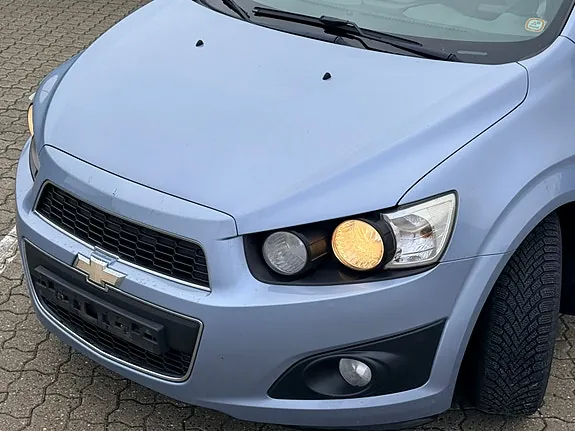 Chevrolet Aveo 2012 photo 2