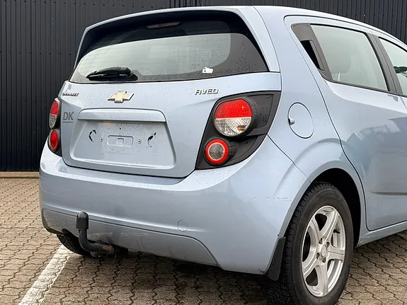 Chevrolet Aveo 2012 photo 5