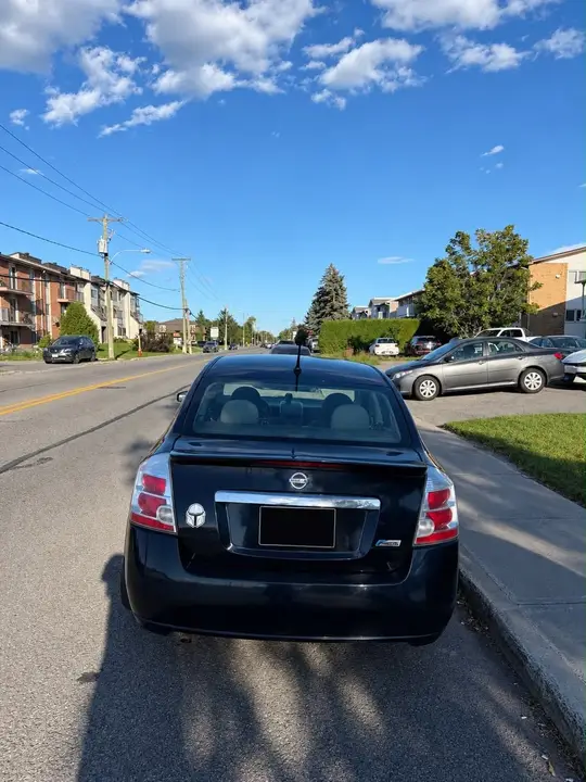 Nissan Sentra 2011 photo 4