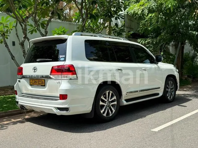Toyota Land Cruiser Sahara 2016 photo 4