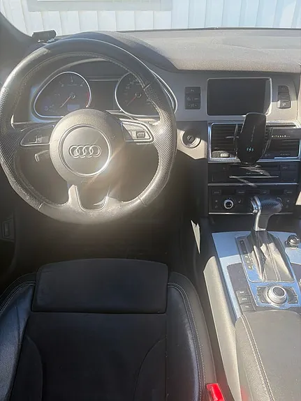Audi Q7 2015 photo 3