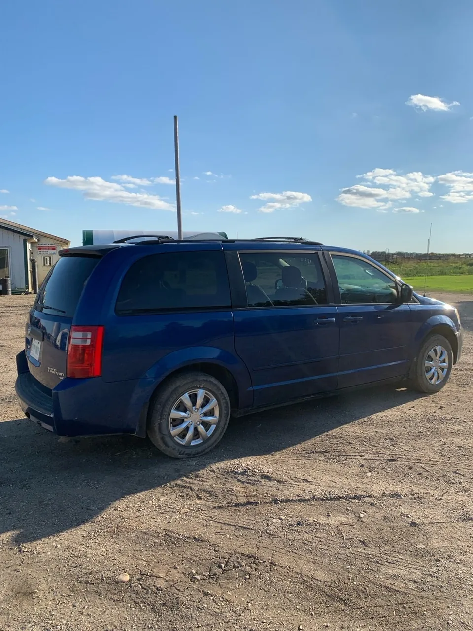 Dodge Grand Caravan 2010 photo 2