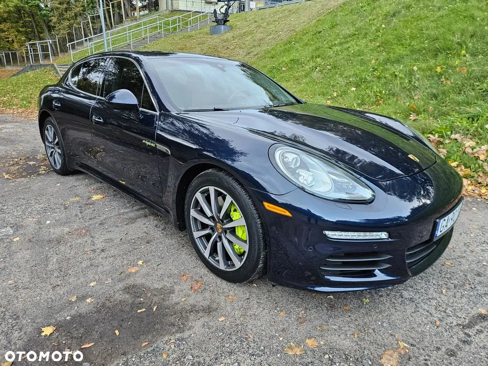 Porsche Panamera 2016 photo 2
