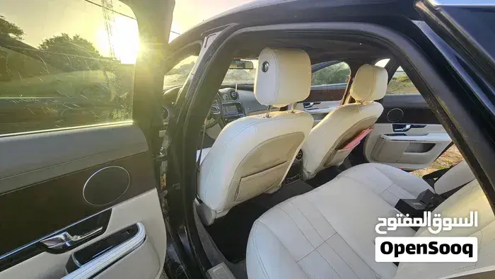 Jaguar Xj 2013 photo 2