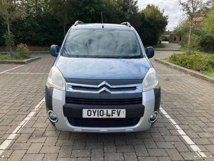 Citroen Berlingo 2010 photo 2
