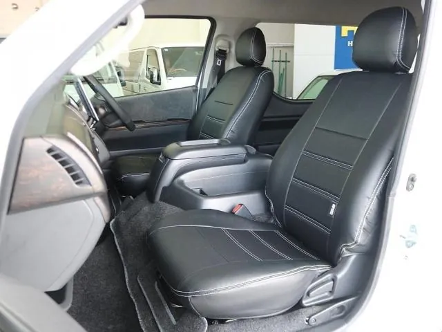 Toyota Hiace Wagon 2022 photo 2