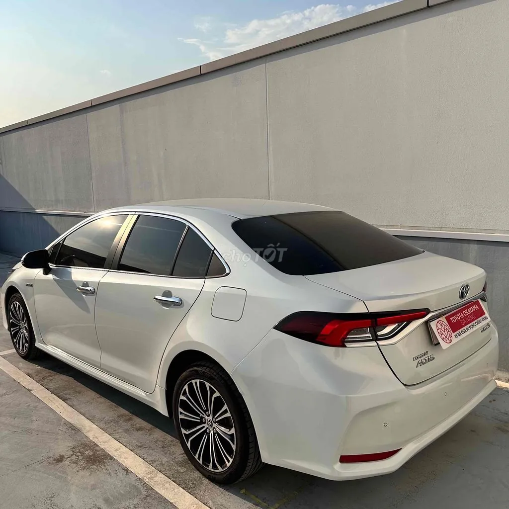 Toyota Altis 2022 photo 4