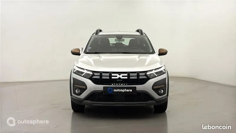 Dacia Sandero 2024 photo 2