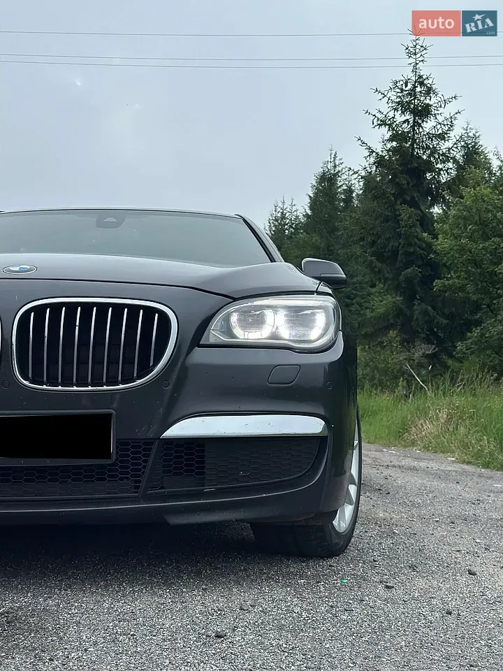 BMW 7 Series 2014 photo 4