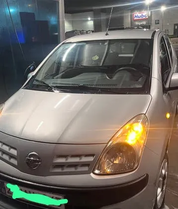 Nissan Pixo