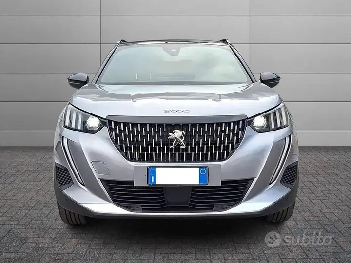 Peugeot 2008 2023 photo 3