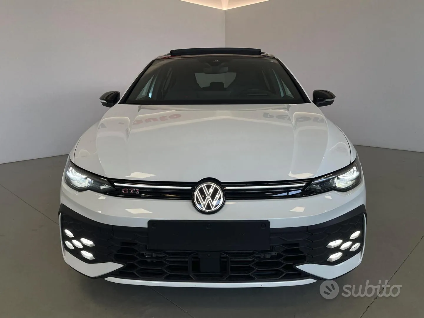 Volkswagen Golf 2025 photo 5