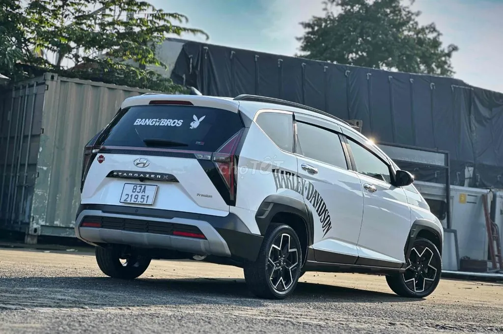 Hyundai Stargazer 2025 photo 2