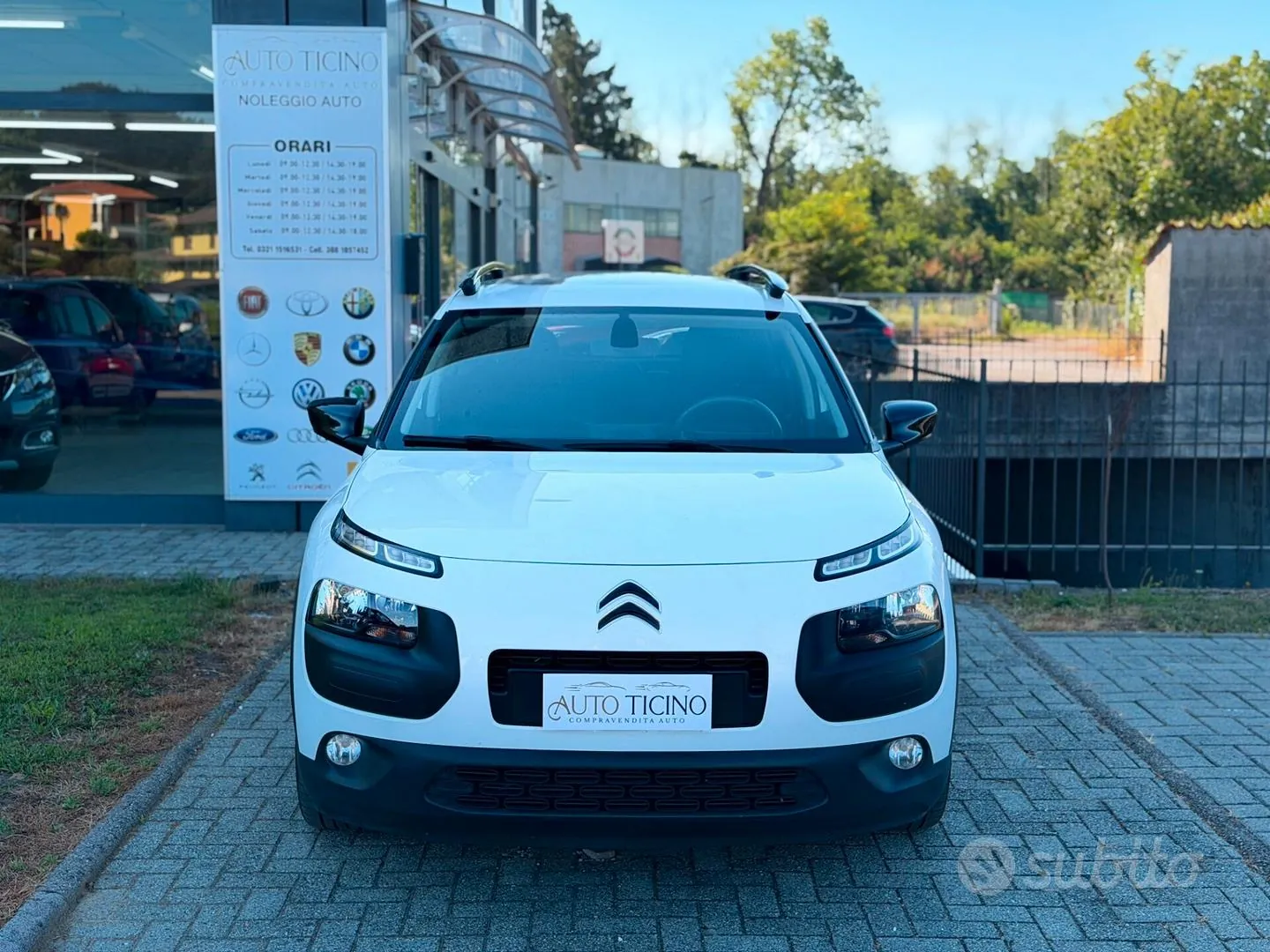 Citroen C4 Cactus 2015 photo 2
