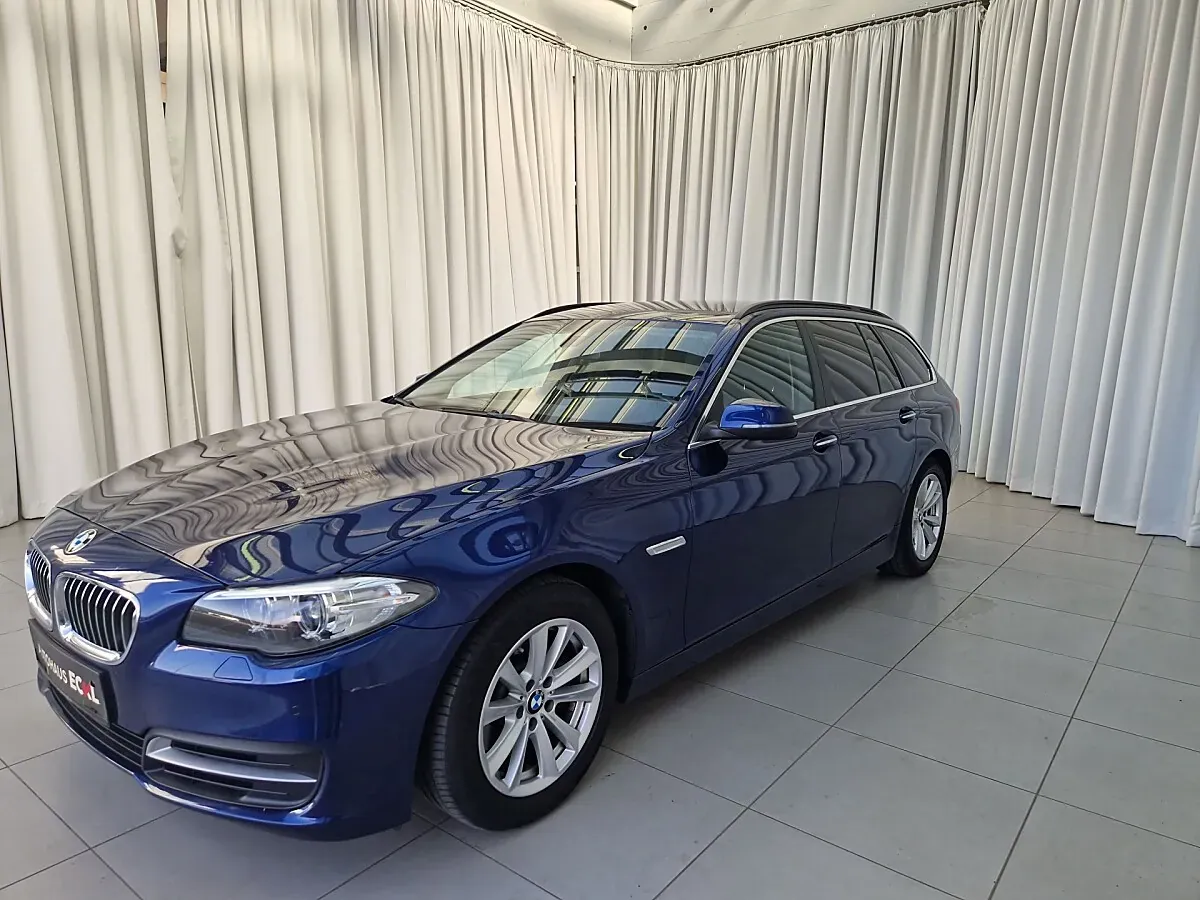 BMW 5 Series 2016 photo 2