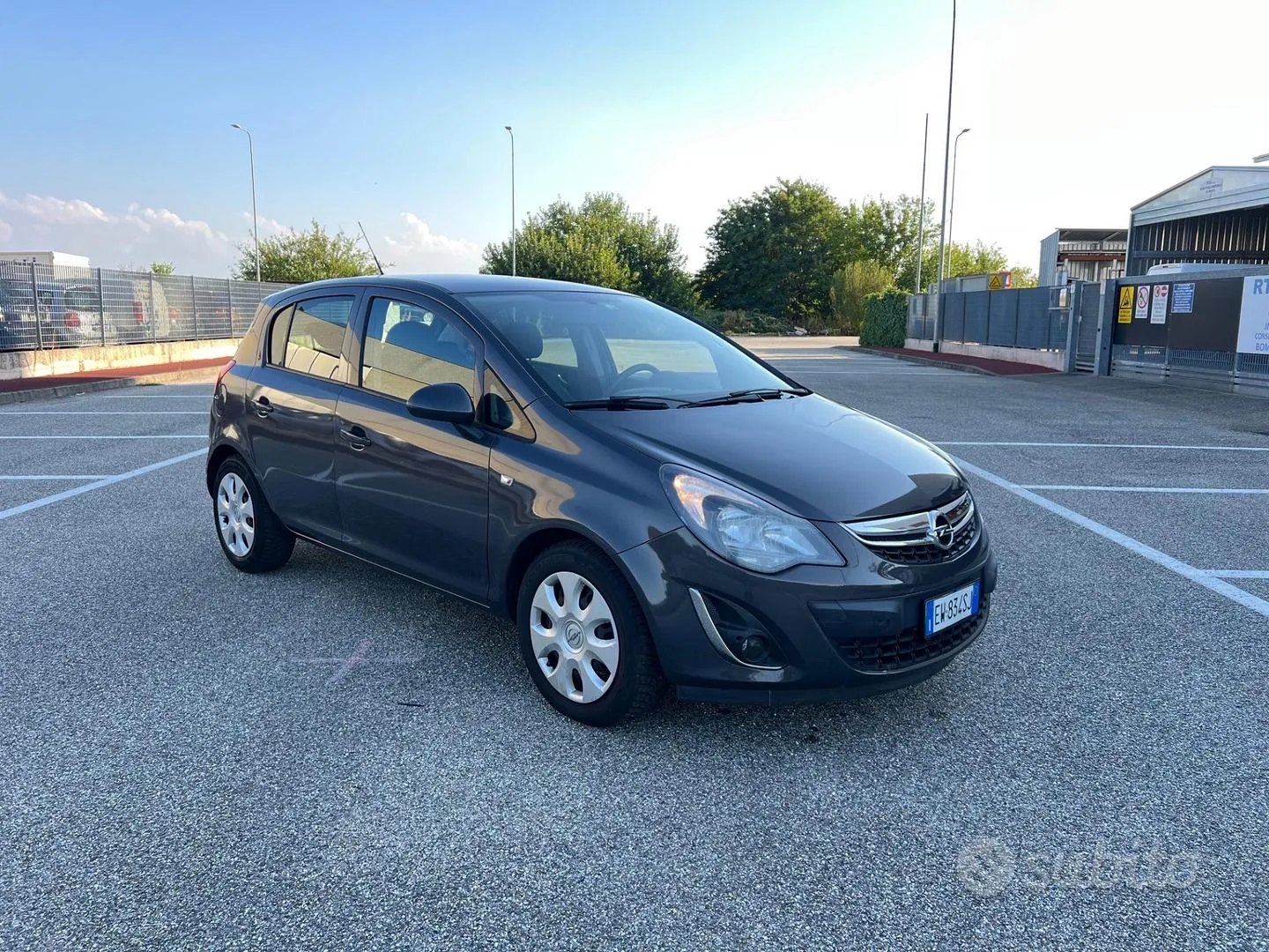 Opel Corsa 2014 photo 3