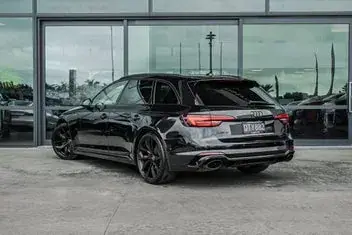 Audi Rs4 2019 photo 4