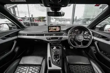 Audi Rs4 2019 photo 3