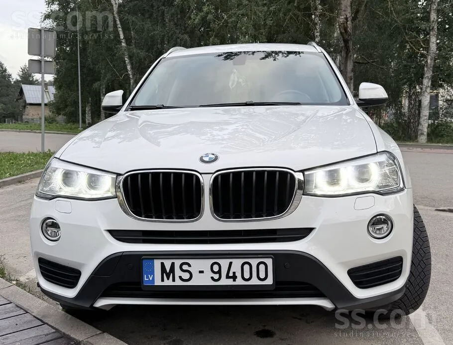BMW X3 2016 photo 2