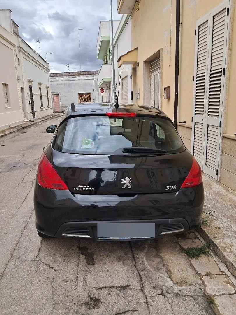 Peugeot 308 2008 photo 2