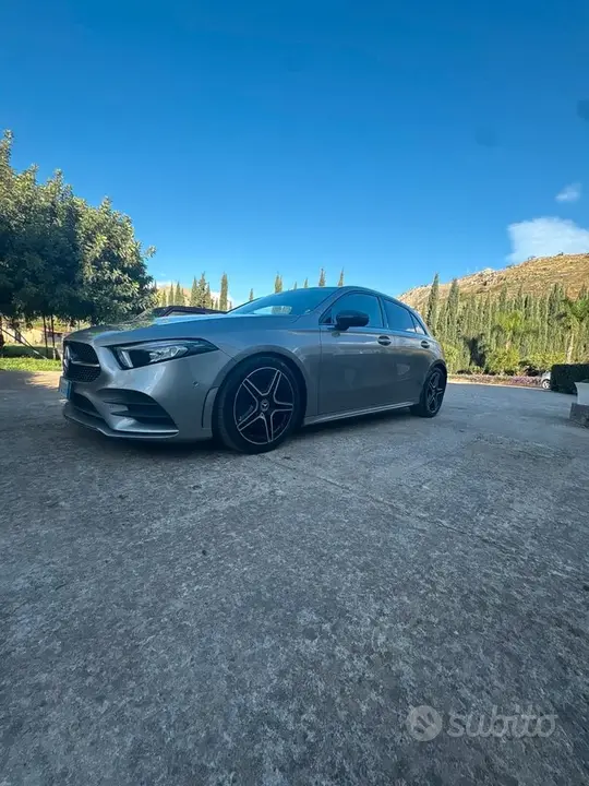 Mercedes-Benz A200D