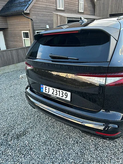 Skoda Enyaq 2024 photo 5