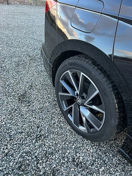 Skoda Enyaq 2024 photo 3