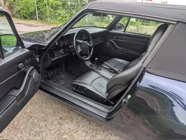 Porsche 911 1996 photo 3