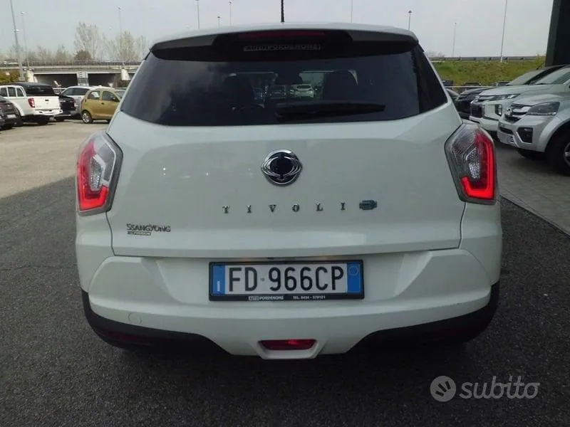 KG Mobility Tivoli 2016 photo 4