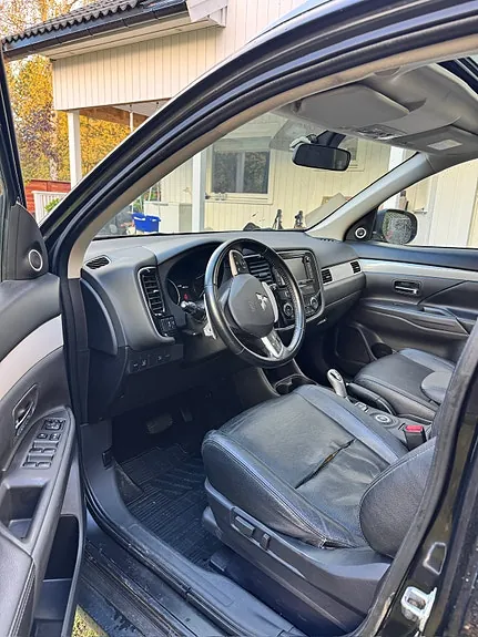 Mitsubishi Outlander 2014 photo 4