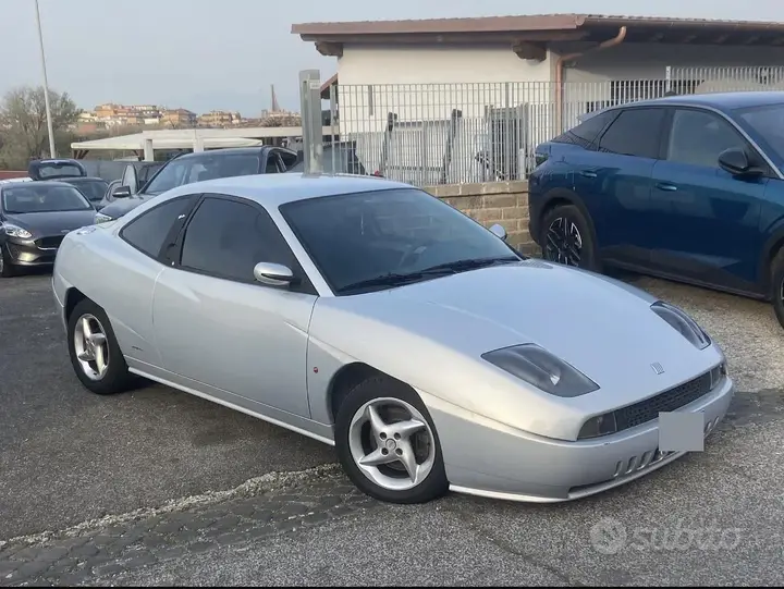 Fiat Coupé 2001 photo 2