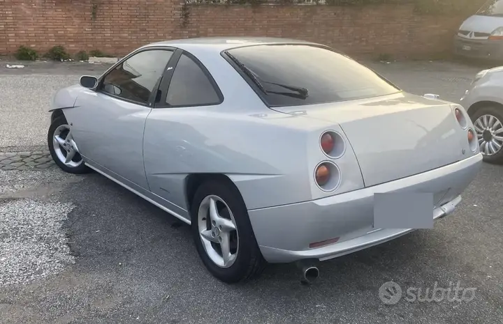 Fiat Coupé 2001 photo 4