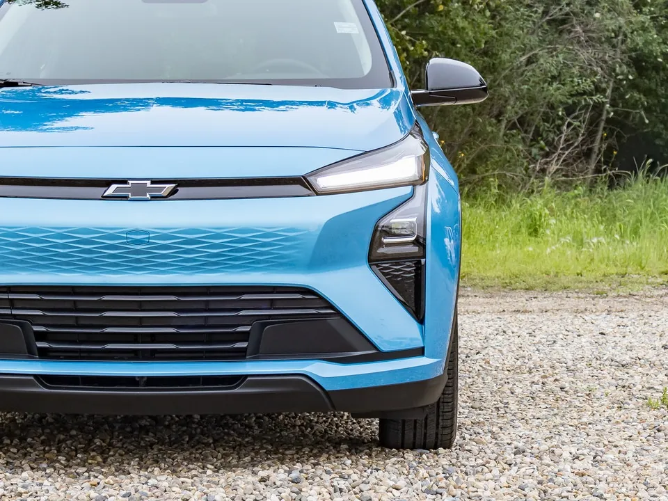 Chevrolet Bolt 2027 photo 4
