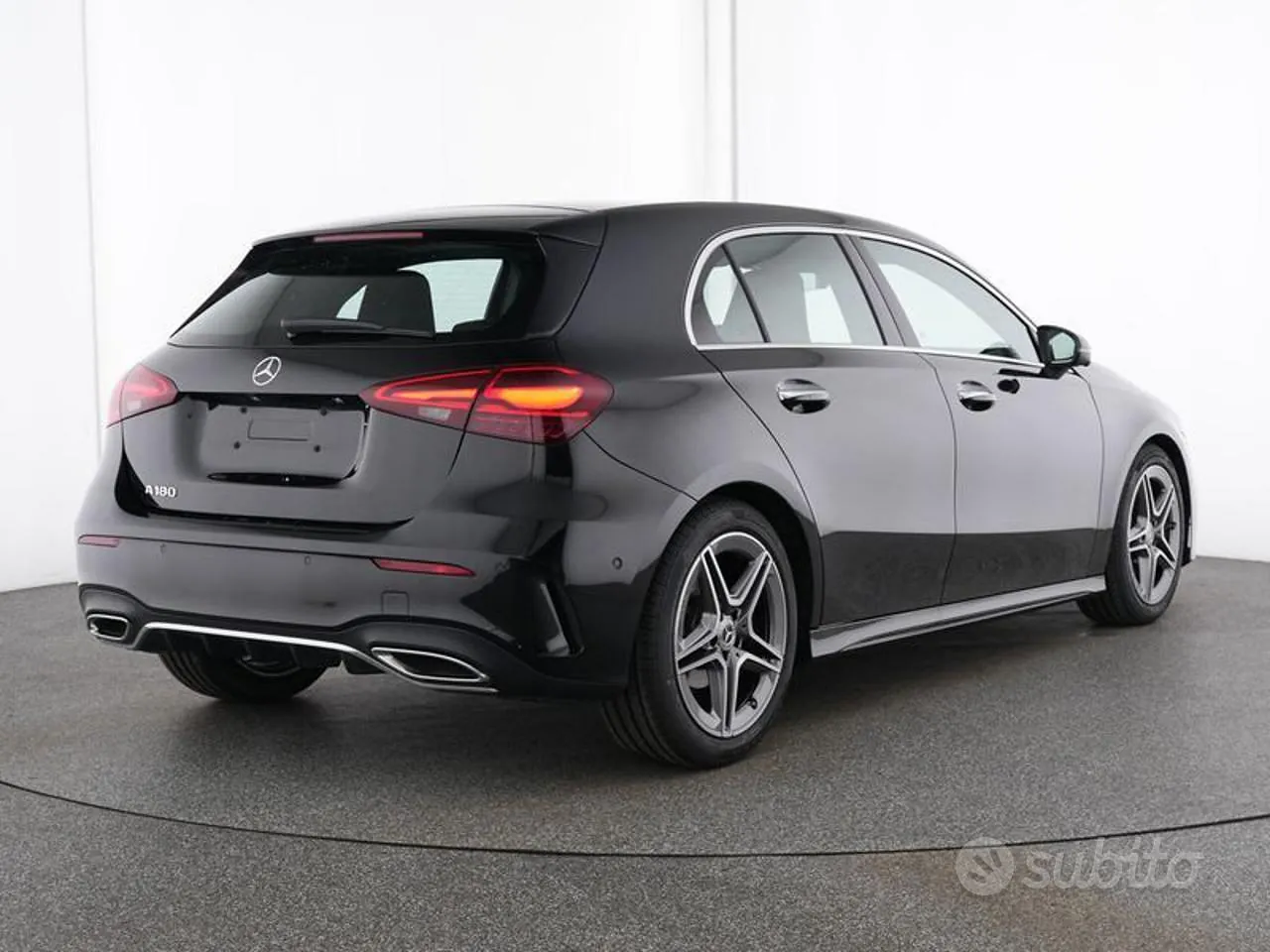 Mercedes-Benz A 180 2026 photo 2