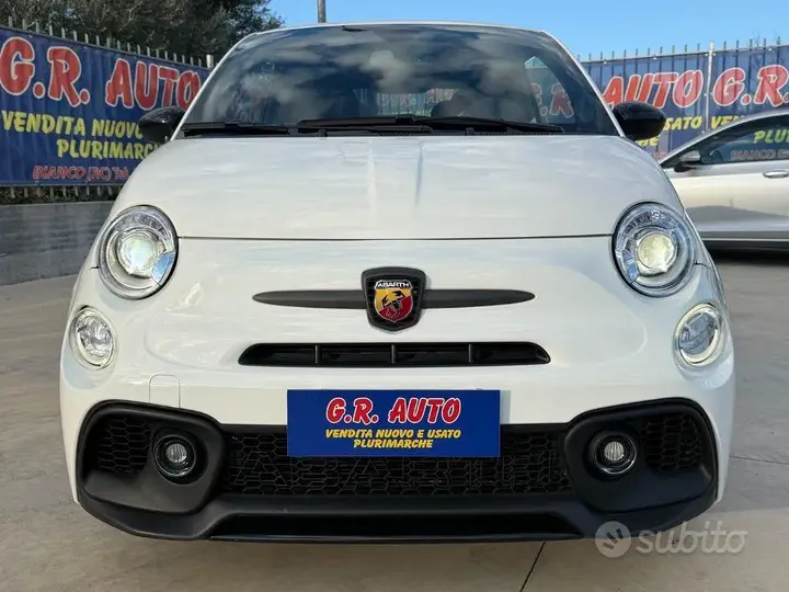 Abarth 595 2021 photo 2