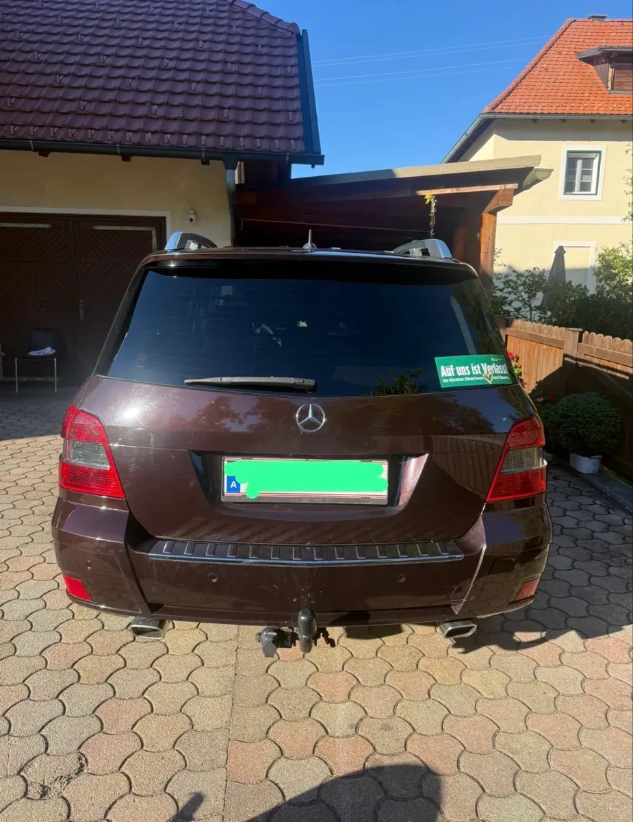 Mercedes-Benz Glk Class 2010 photo 2