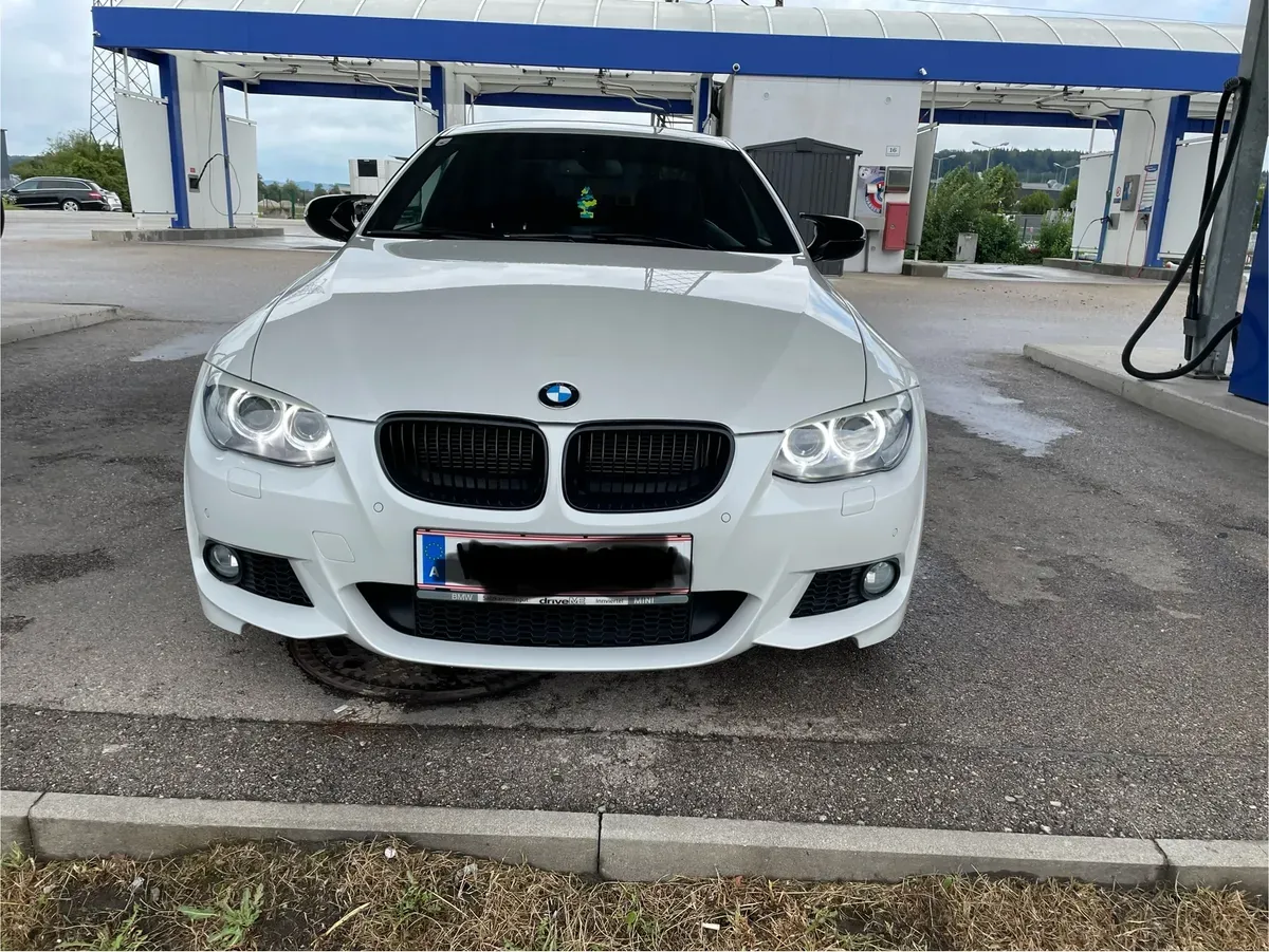 BMW 3Er-Reihe 325I Coupé 2012 photo 2